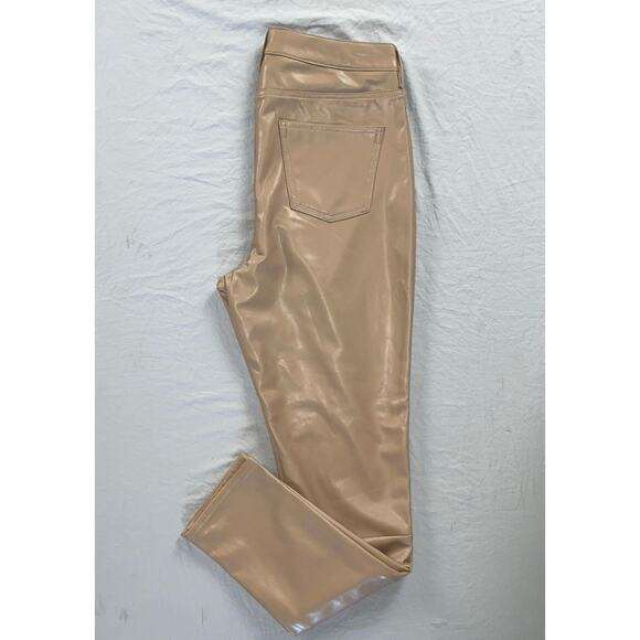 7 For All Mankind Coated Faux Leather Jeans, Jeggings. Beige, Women's M. MINT! - Picture 1 of 9